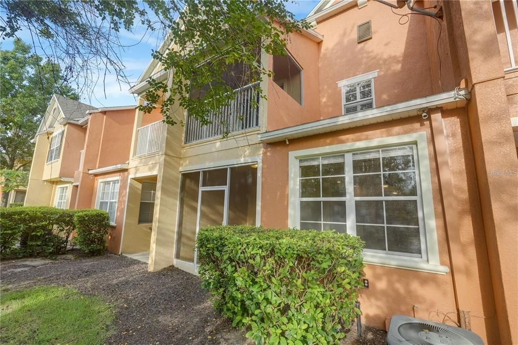 En Venta: $304,000 (3 camas, 2 baños, 1553 Pies cuadrados)