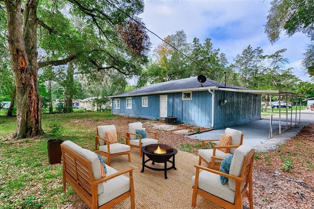 For Sale: $254,800 (4 beds, 2 baths, 1494 Square Feet)