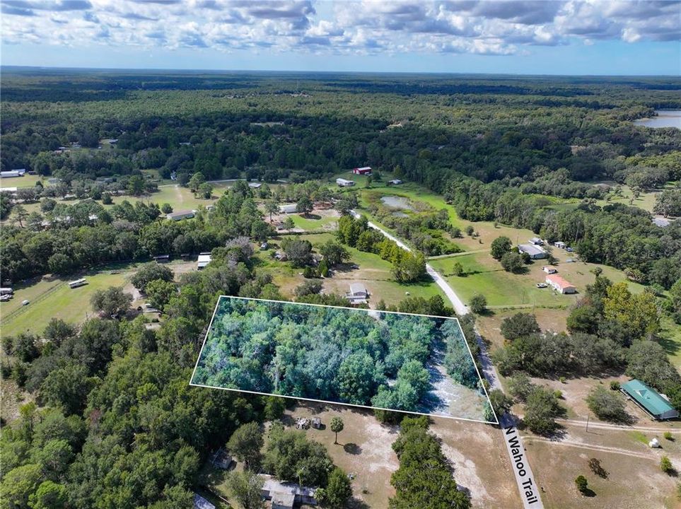 На продажу: $63,900 (2.70 acres)