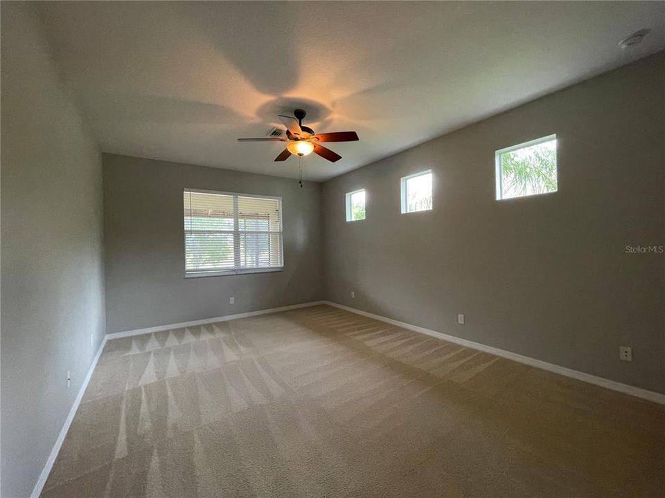 出租: $2,615 (3 贝兹, 2 浴室, 1851 平方英尺)