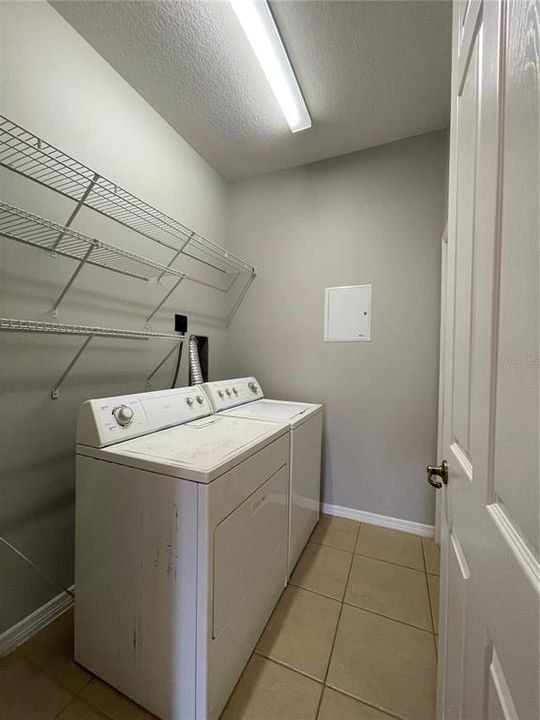 出租: $2,615 (3 贝兹, 2 浴室, 1851 平方英尺)