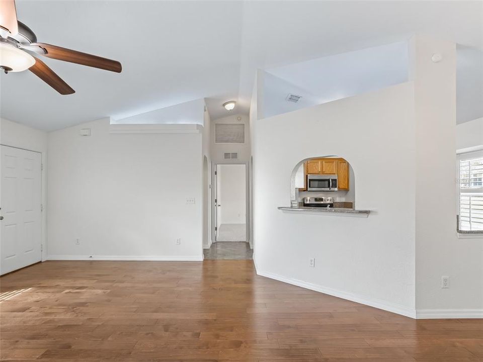 En Venta: $315,000 (3 camas, 2 baños, 1826 Pies cuadrados)