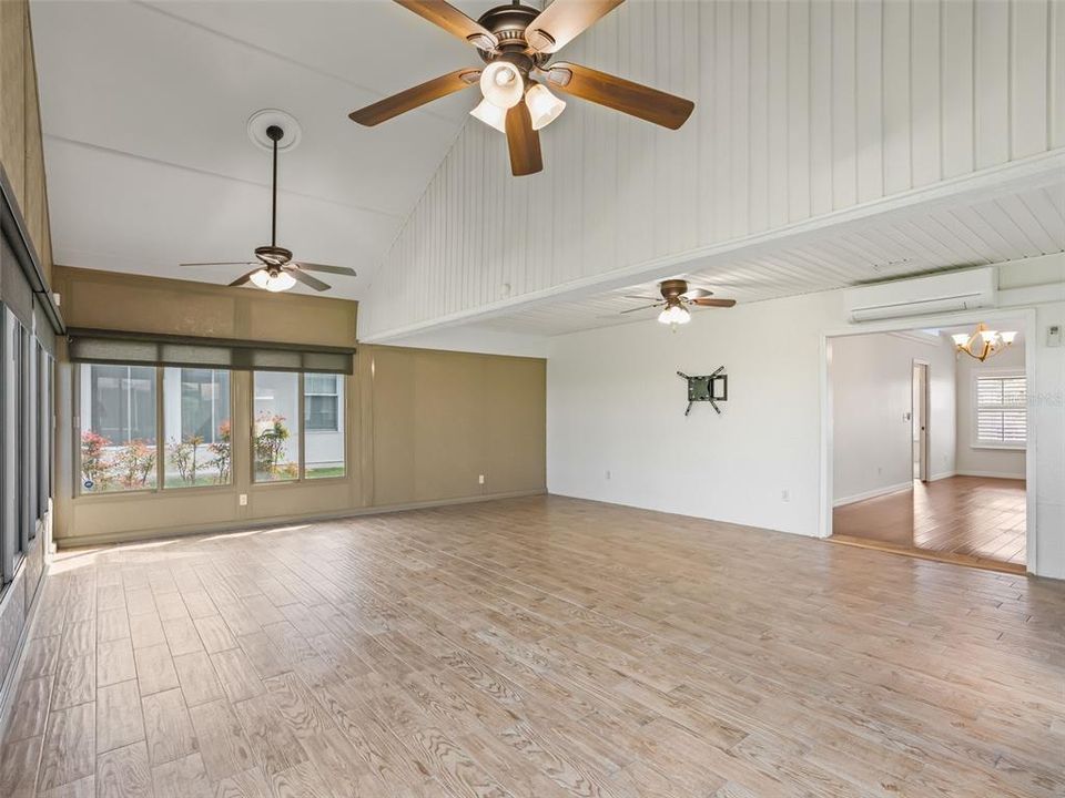 En Venta: $315,000 (3 camas, 2 baños, 1826 Pies cuadrados)