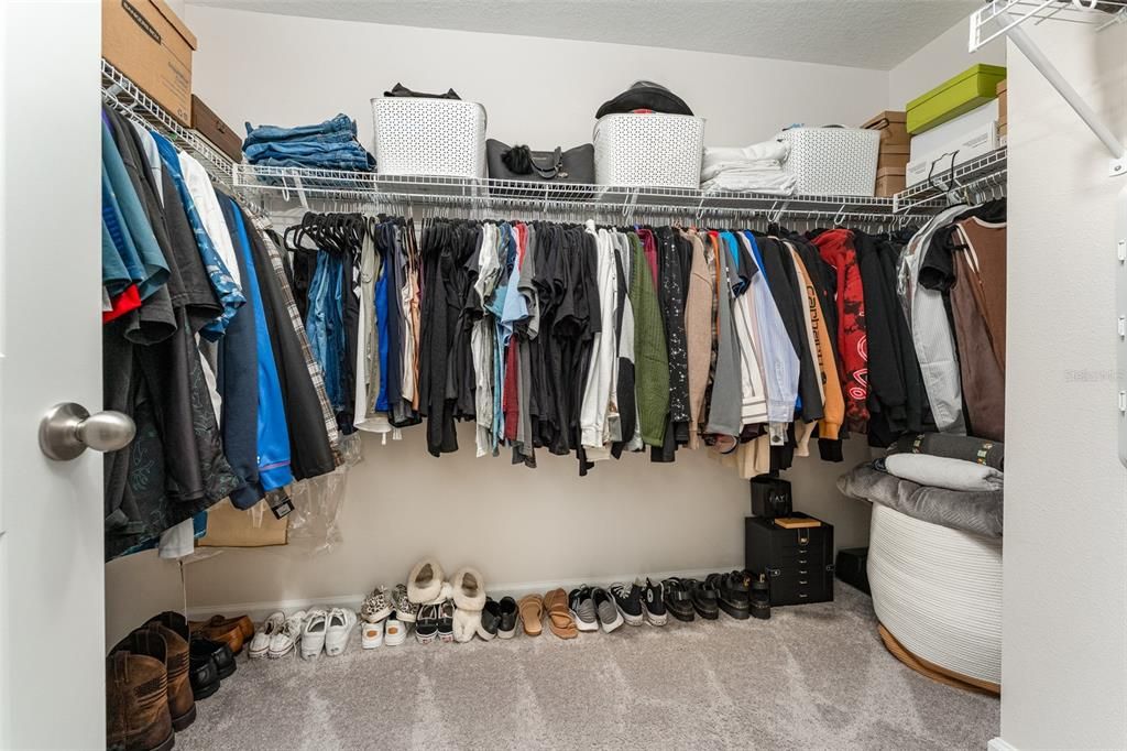 合同活跃: $334,900 (3 贝兹, 2 浴室, 1777 平方英尺)