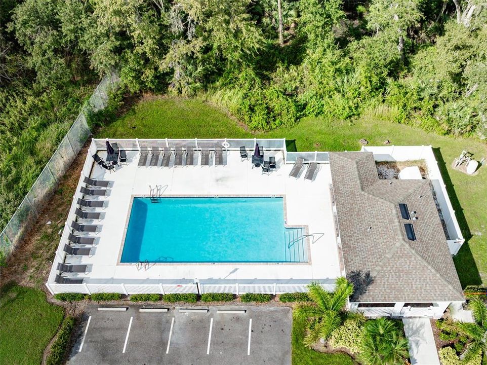 合同活跃: $334,900 (3 贝兹, 2 浴室, 1777 平方英尺)