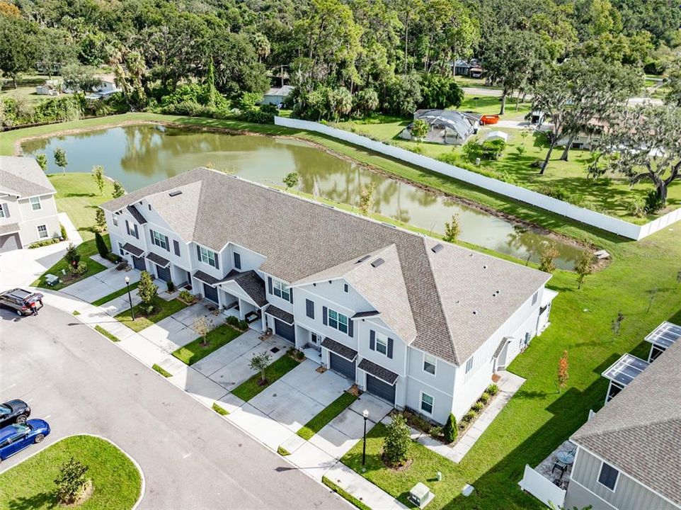 合同活跃: $334,900 (3 贝兹, 2 浴室, 1777 平方英尺)