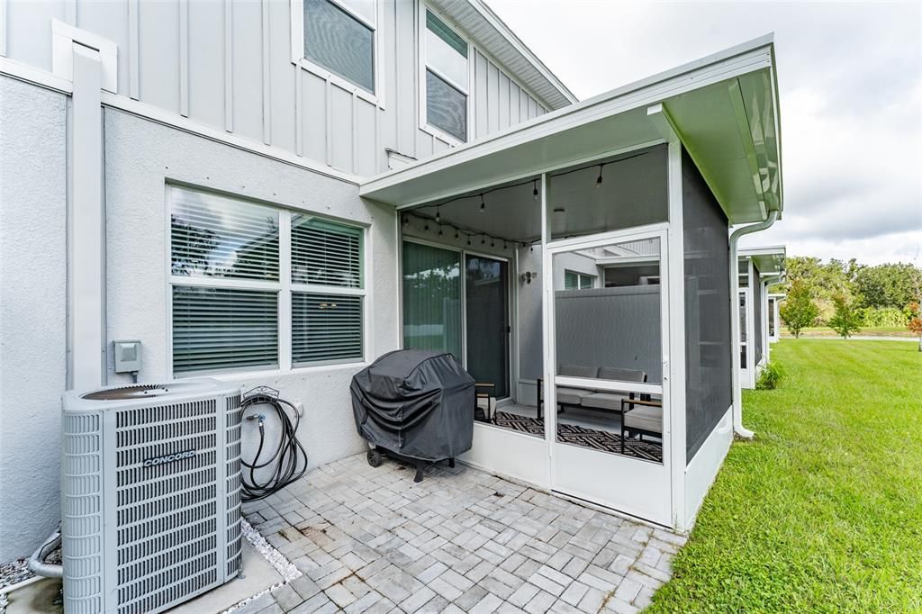 合同活跃: $334,900 (3 贝兹, 2 浴室, 1777 平方英尺)