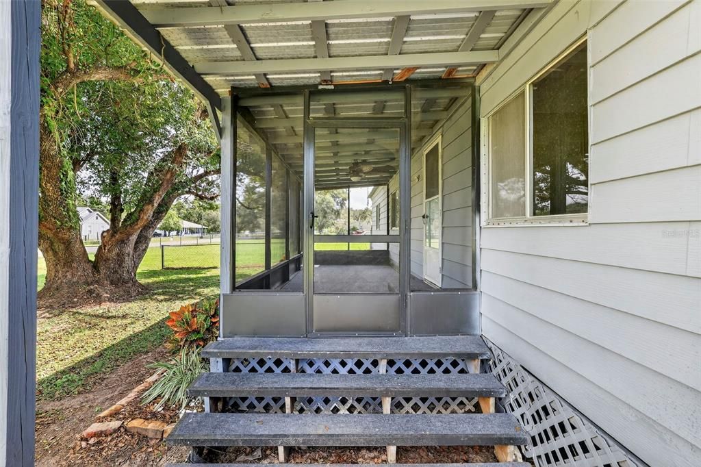 En Venta: $325,000 (3 camas, 2 baños, 1344 Pies cuadrados)