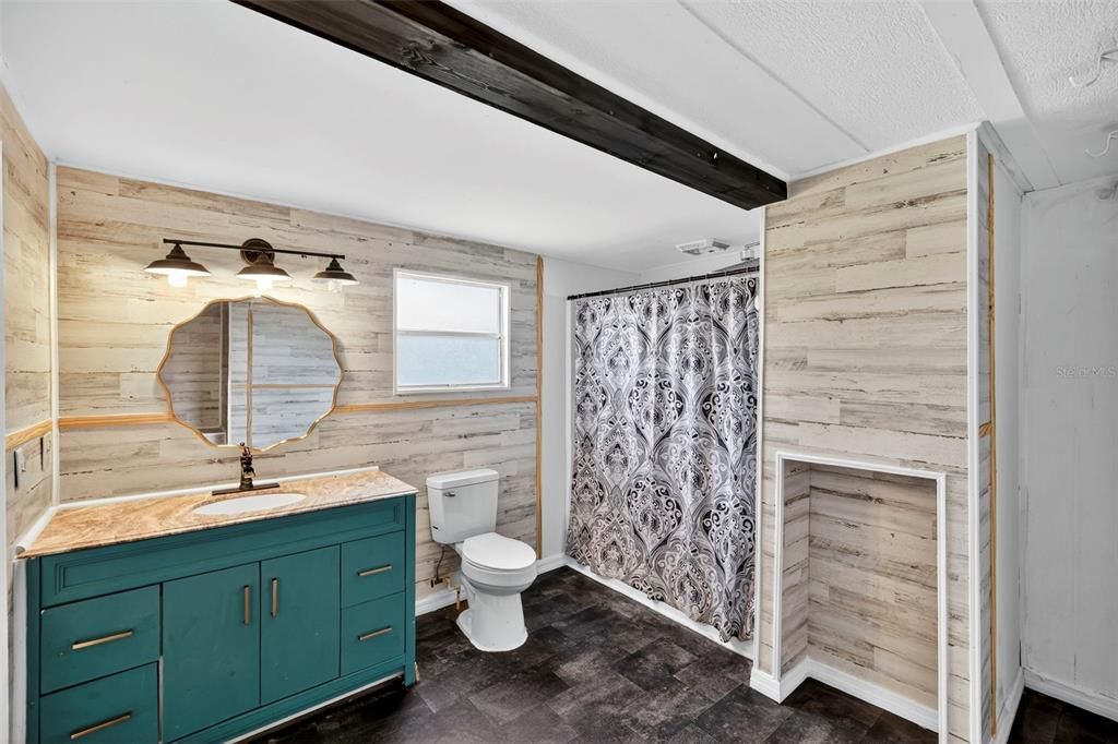 En Venta: $325,000 (3 camas, 2 baños, 1344 Pies cuadrados)