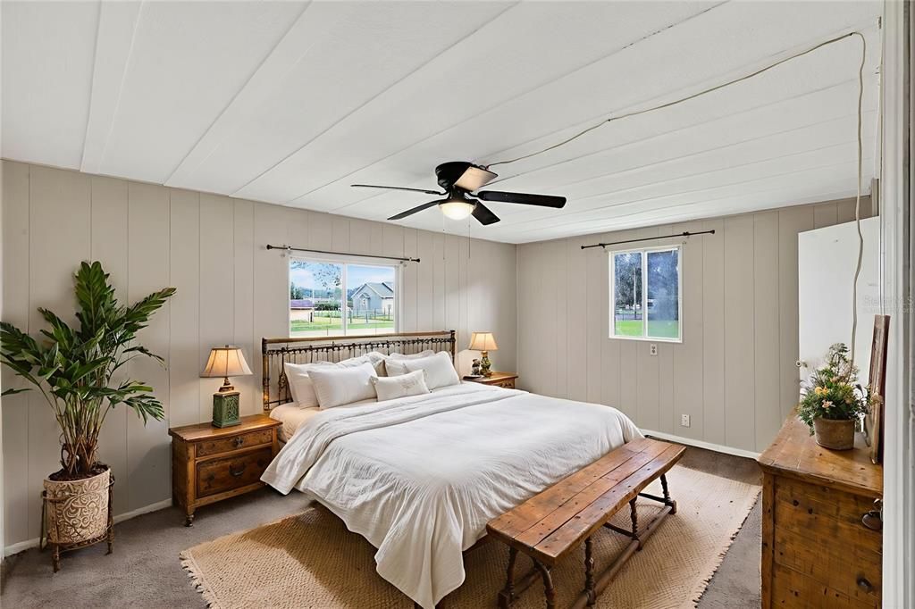 En Venta: $325,000 (3 camas, 2 baños, 1344 Pies cuadrados)