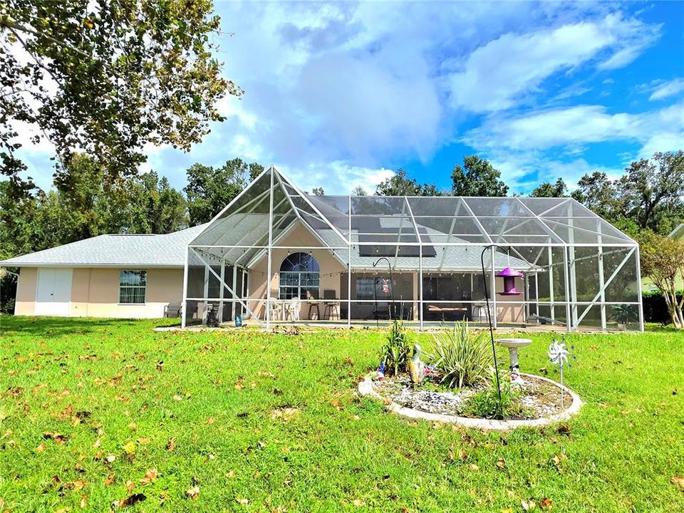 For Sale: $415,000 (3 beds, 2 baths, 1955 Square Feet)