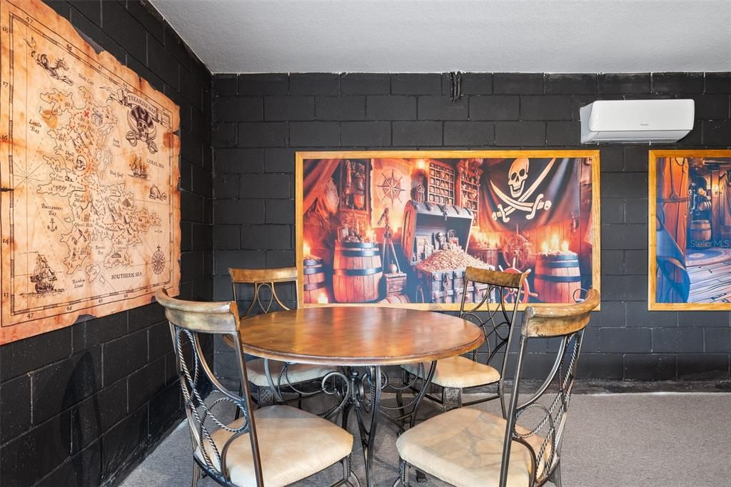 В аренду: $5,500 (5 спален, 4 ванн, 3676 Квадратных фут)