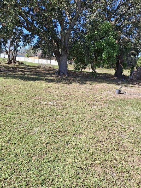 На продажу: $50,000 (0.22 acres)