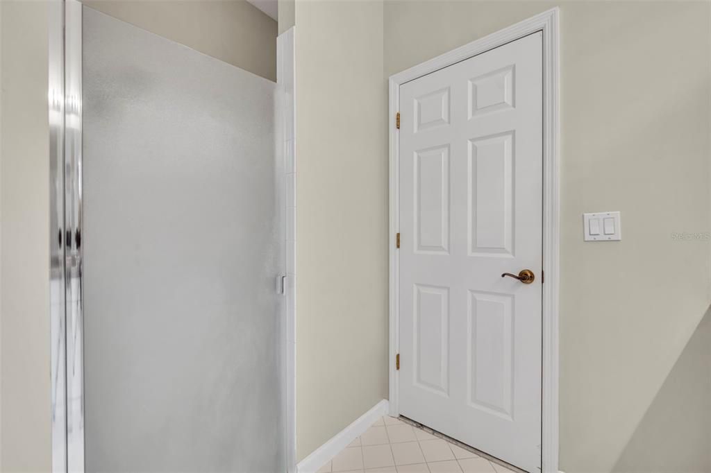 Activo con contrato: $775,000 (3 camas, 2 baños, 2625 Pies cuadrados)