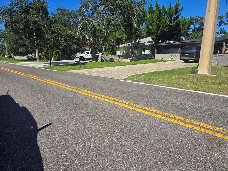 待售: $679,000 (4 贝兹, 2 浴室, 1530 平方英尺)