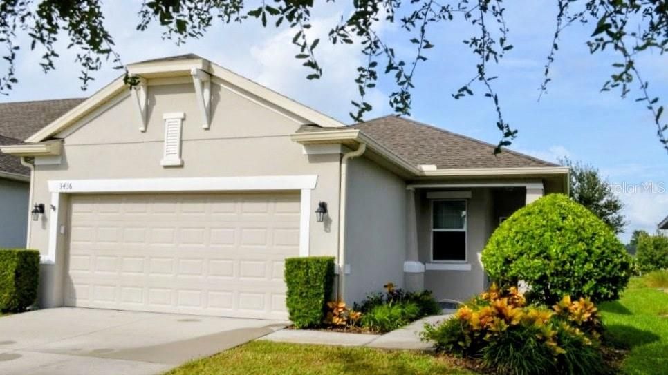 For Sale: $324,900 (2 beds, 2 baths, 1637 Square Feet)