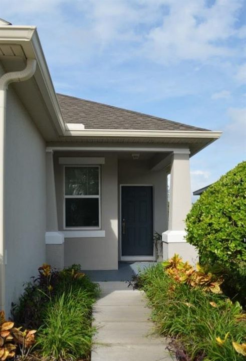 For Sale: $324,900 (2 beds, 2 baths, 1637 Square Feet)