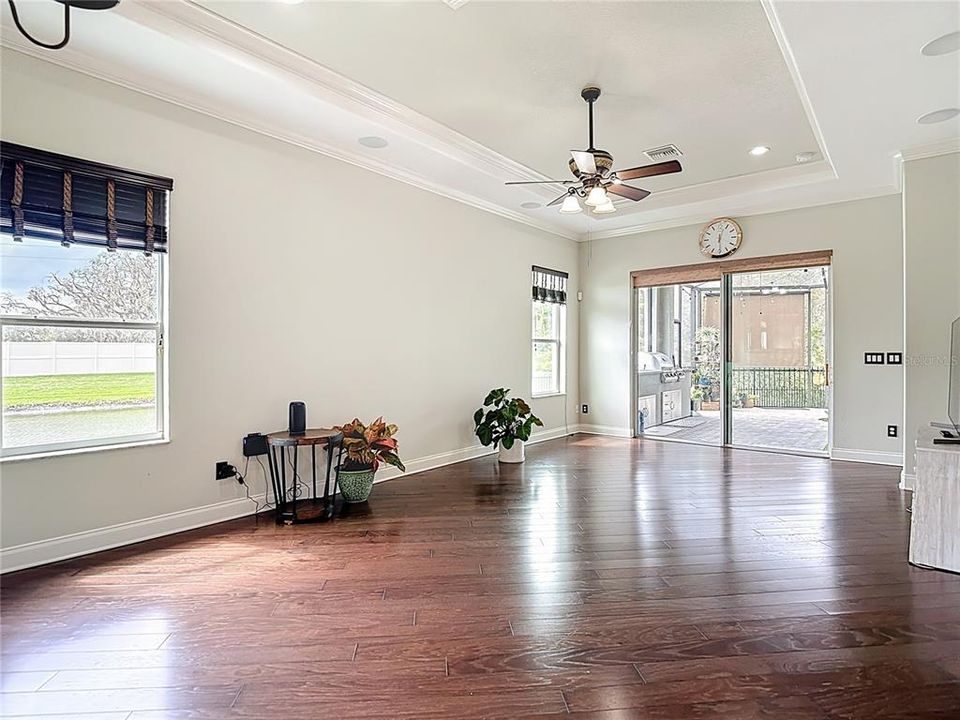 На продажу: $442,500 (3 спален, 2 ванн, 1920 Квадратных фут)