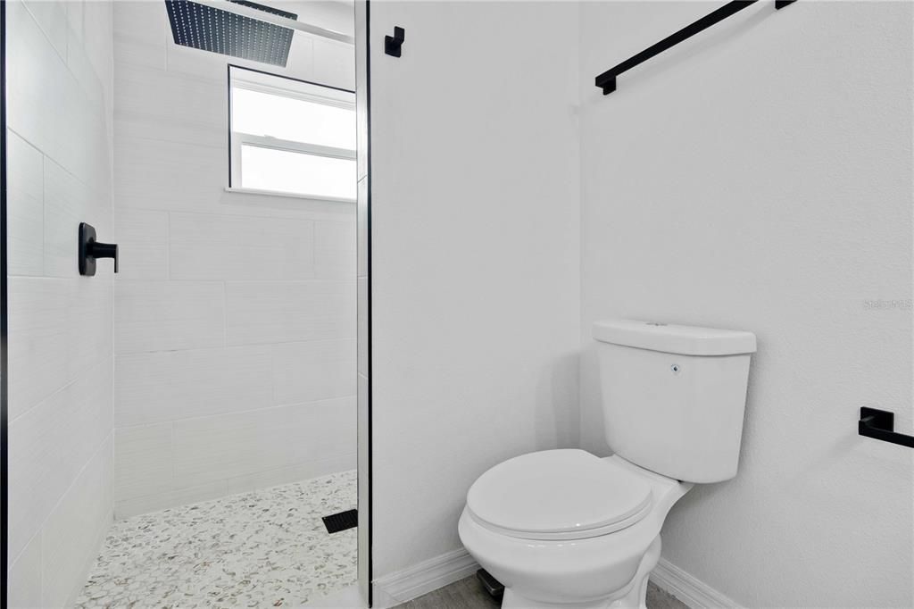 待售: $334,900 (3 贝兹, 2 浴室, 1354 平方英尺)