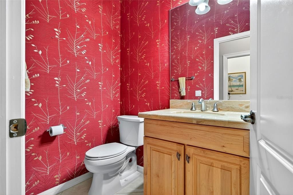 For Sale: $640,000 (3 beds, 3 baths, 2552 Square Feet)