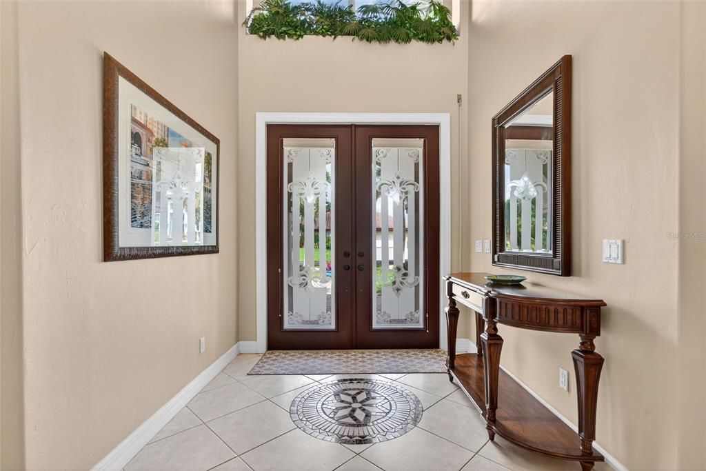 For Sale: $640,000 (3 beds, 3 baths, 2552 Square Feet)