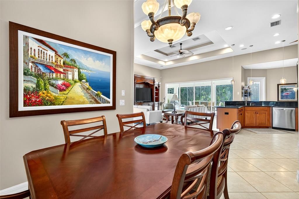 For Sale: $640,000 (3 beds, 3 baths, 2552 Square Feet)