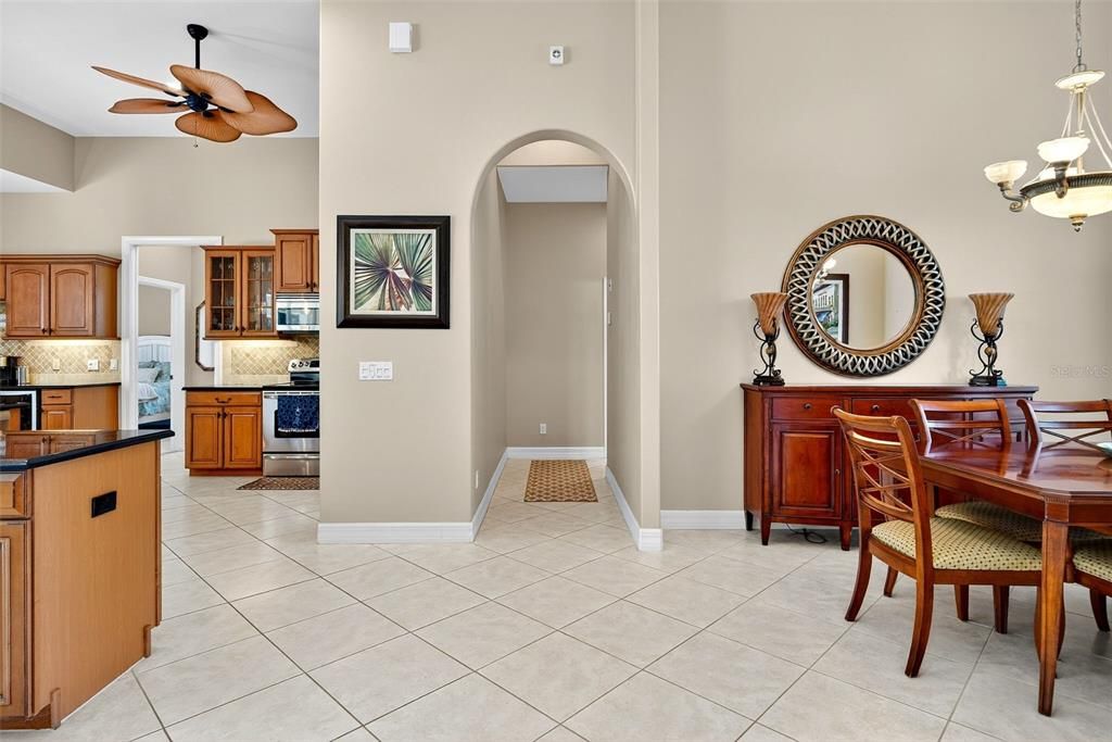 For Sale: $640,000 (3 beds, 3 baths, 2552 Square Feet)