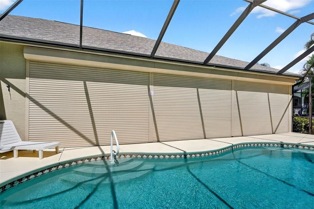 For Sale: $640,000 (3 beds, 3 baths, 2552 Square Feet)