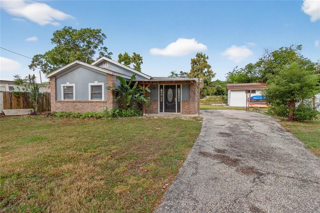 На продажу: $183,000 (3 спален, 1 ванн, 1628 Квадратных фут)