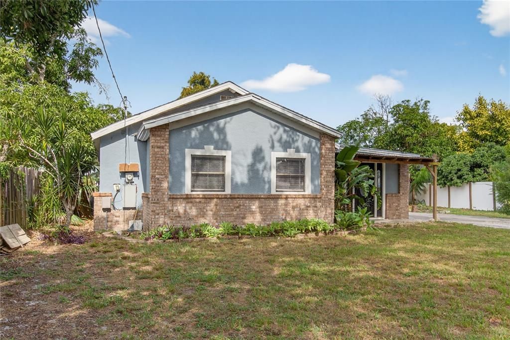 На продажу: $183,000 (3 спален, 1 ванн, 1628 Квадратных фут)