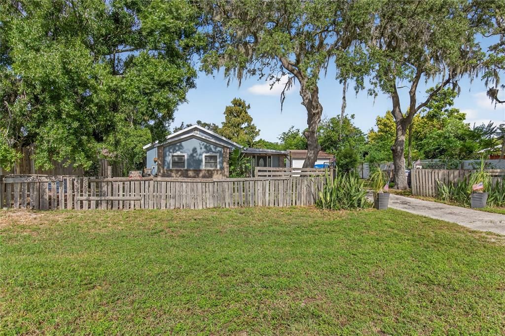 На продажу: $183,000 (3 спален, 1 ванн, 1628 Квадратных фут)