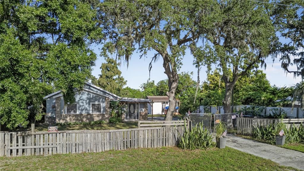 На продажу: $183,000 (3 спален, 1 ванн, 1628 Квадратных фут)