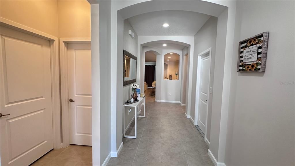 For Rent: $3,850 (4 beds, 3 baths, 1937 Square Feet)