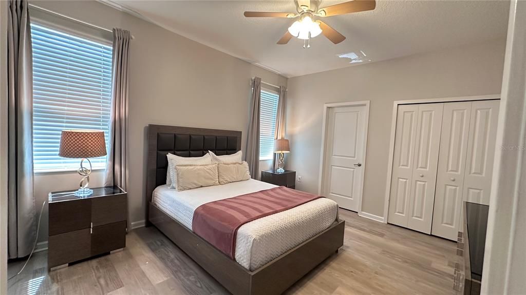 For Rent: $3,850 (4 beds, 3 baths, 1937 Square Feet)