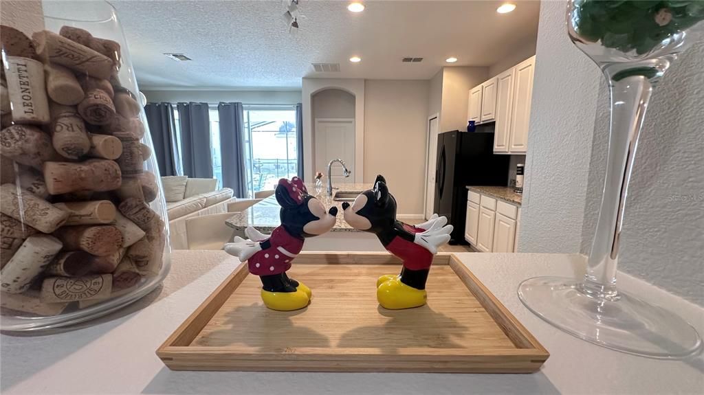 For Rent: $3,850 (4 beds, 3 baths, 1937 Square Feet)