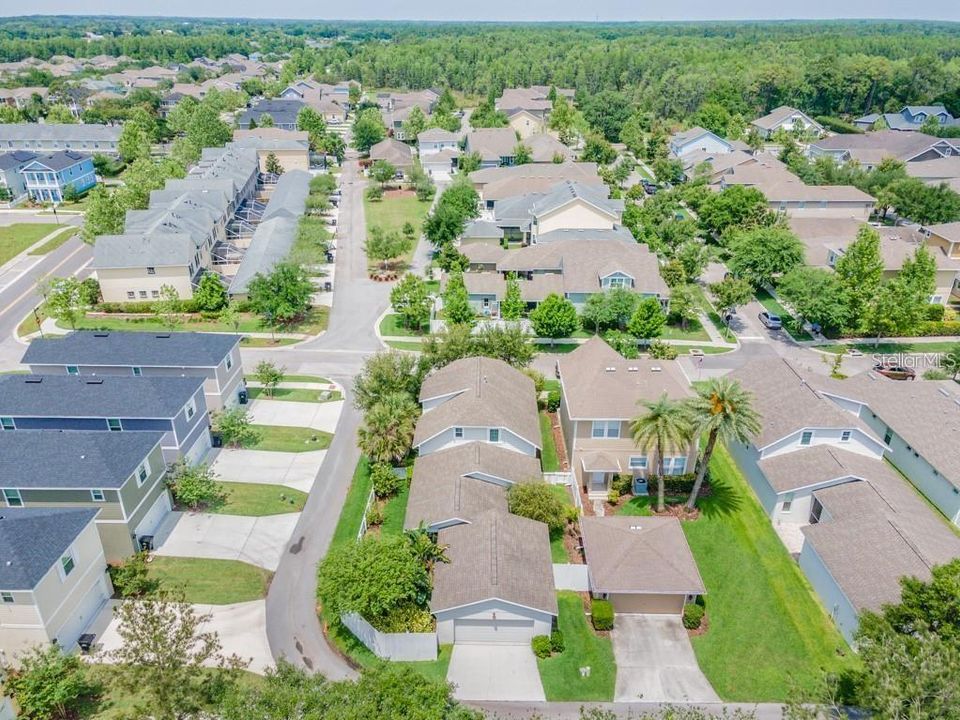 For Rent: $3,400 (3 beds, 2 baths, 2005 Square Feet)