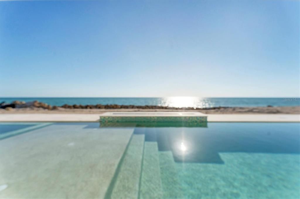 待售: $9,950,000 (6 贝兹, 6 浴室, 7977 平方英尺)