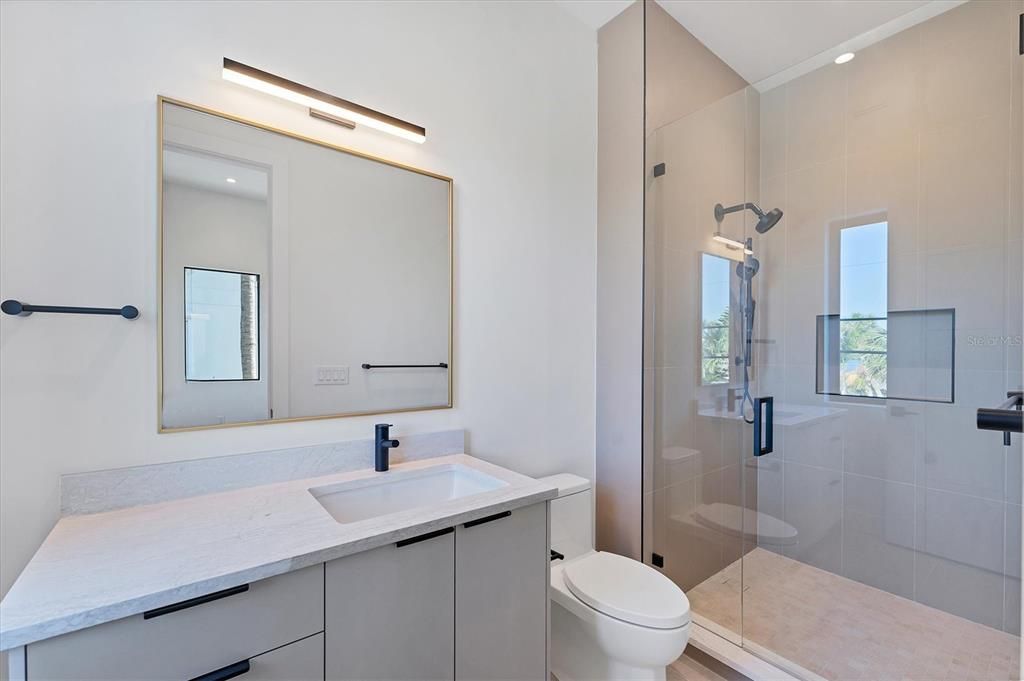 待售: $9,950,000 (6 贝兹, 6 浴室, 7977 平方英尺)