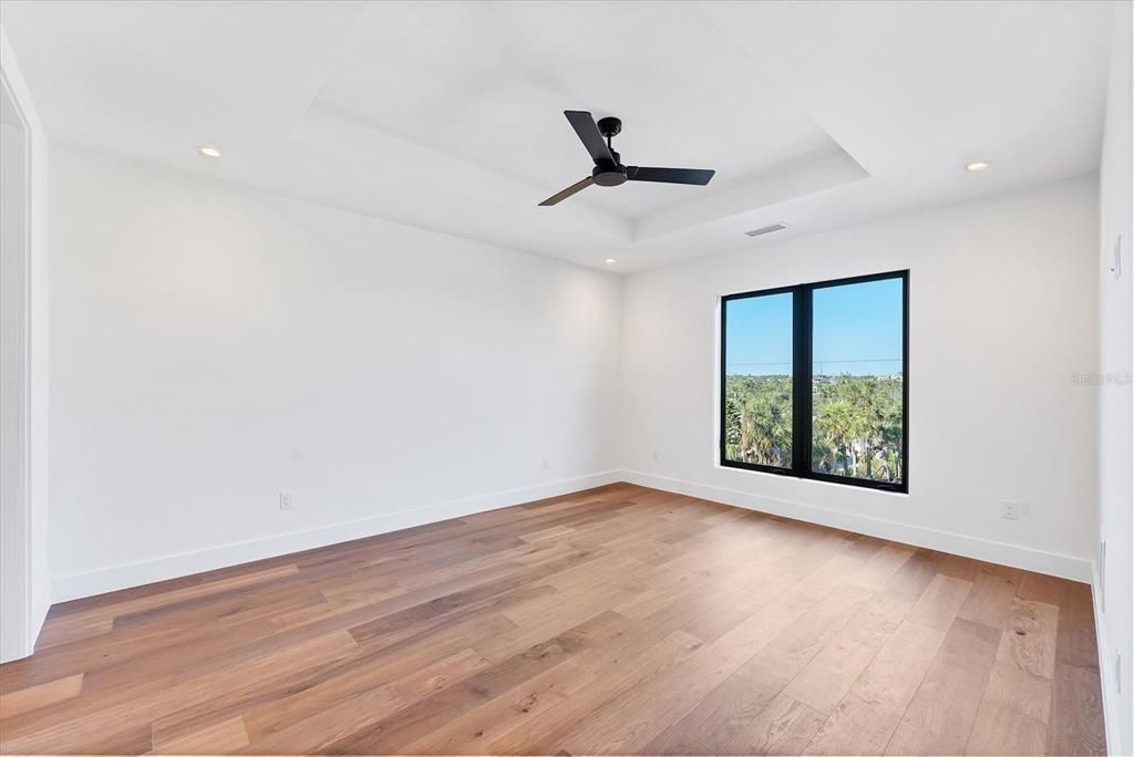 待售: $9,950,000 (6 贝兹, 6 浴室, 7977 平方英尺)