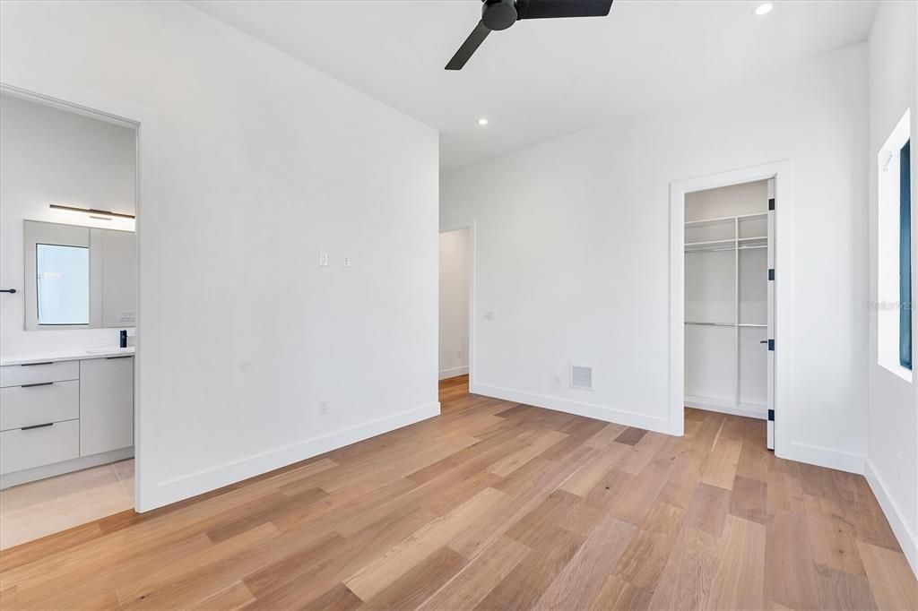 待售: $9,950,000 (6 贝兹, 6 浴室, 7977 平方英尺)