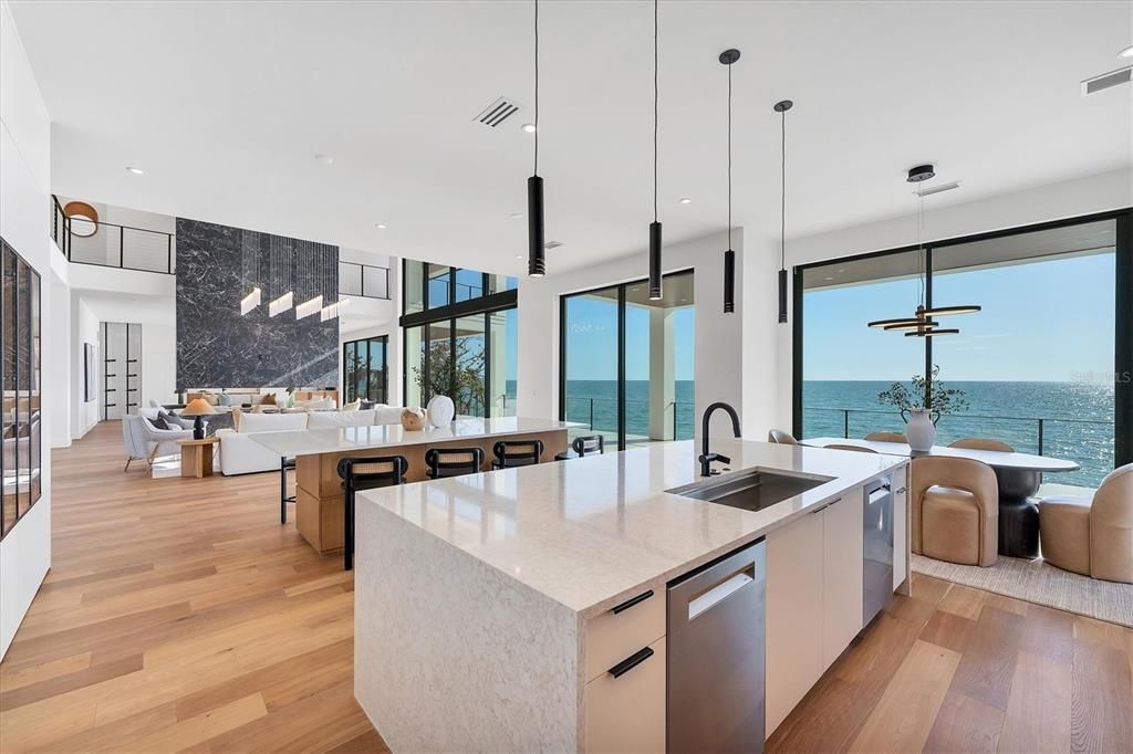 待售: $9,950,000 (6 贝兹, 6 浴室, 7977 平方英尺)