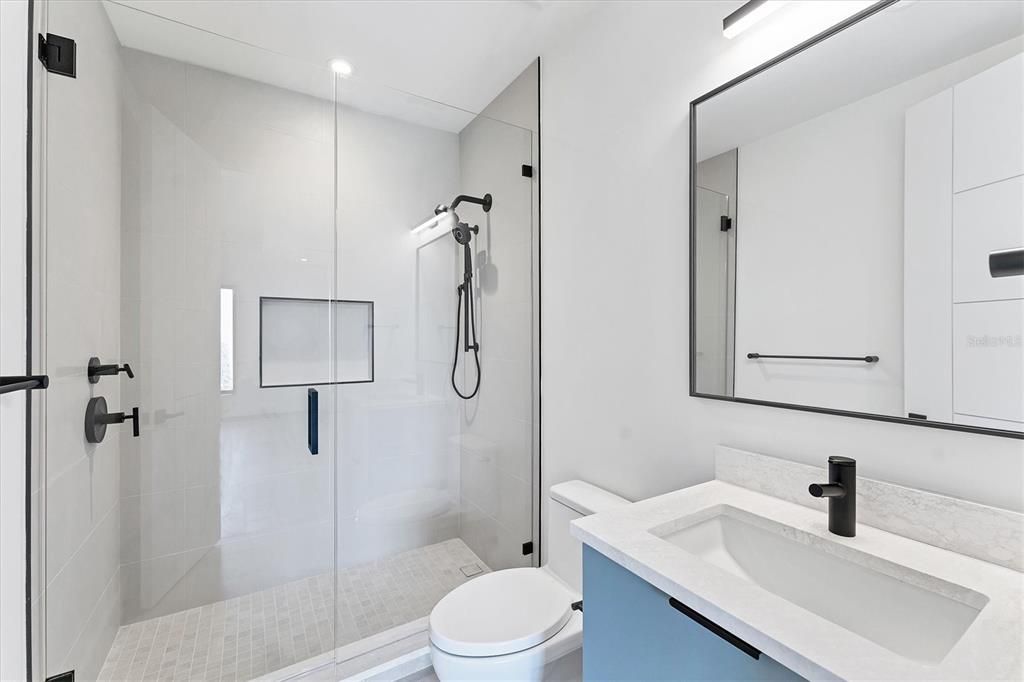 待售: $9,950,000 (6 贝兹, 6 浴室, 7977 平方英尺)