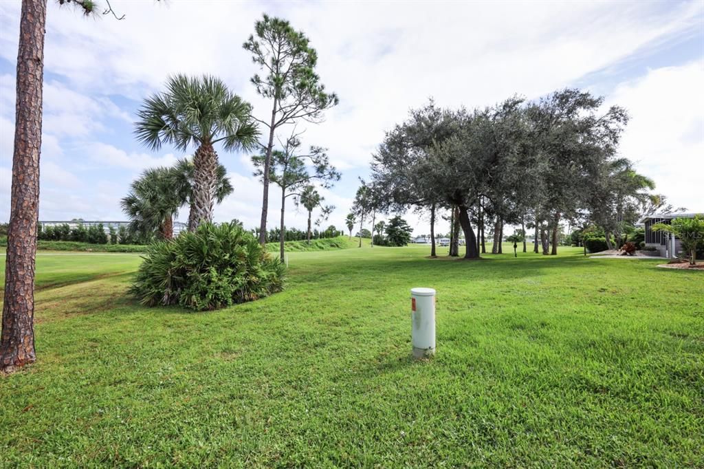 合同活跃: $235,000 (2 贝兹, 2 浴室, 1456 平方英尺)