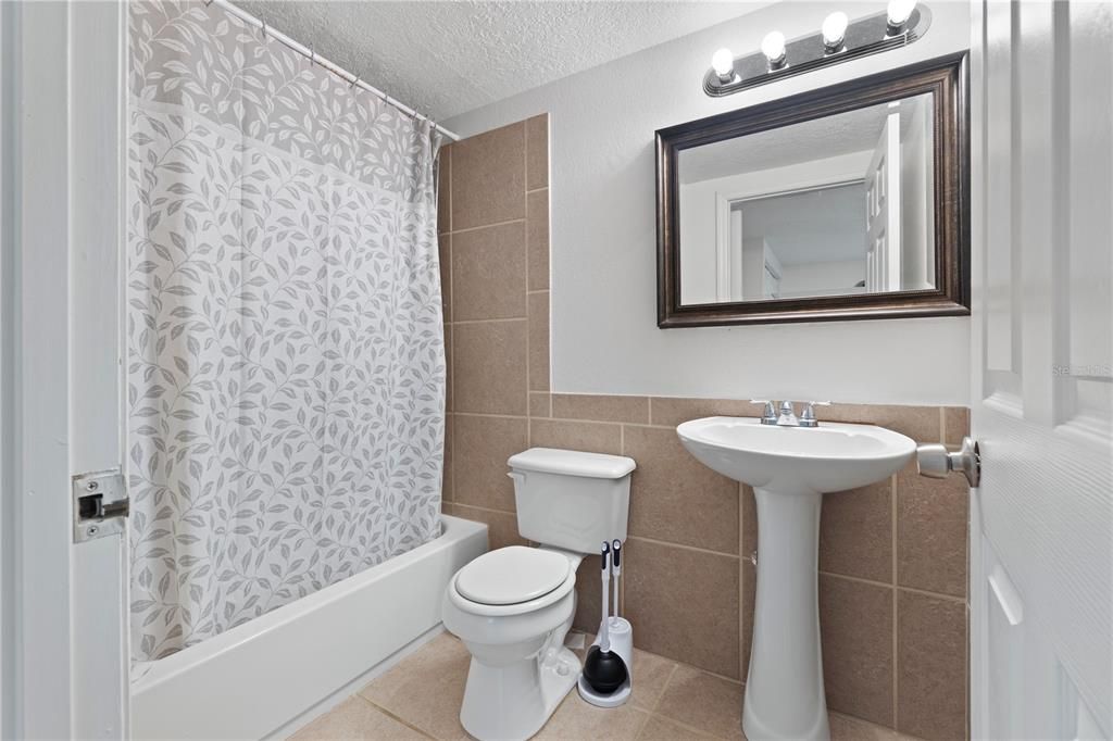 For Rent: $1,650 (2 beds, 2 baths, 1020 Square Feet)