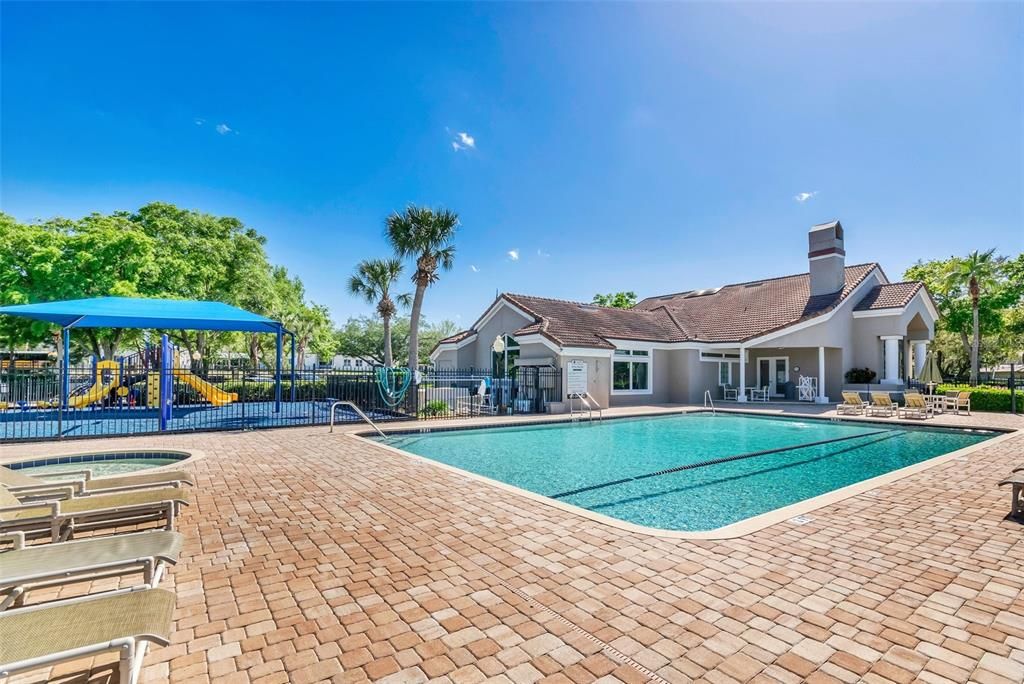 待售: $1,159,000 (4 贝兹, 2 浴室, 2745 平方英尺)