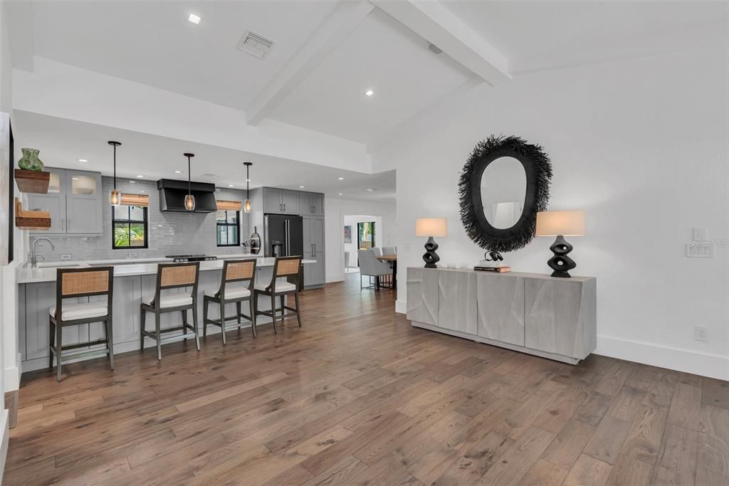 待售: $1,159,000 (4 贝兹, 2 浴室, 2745 平方英尺)