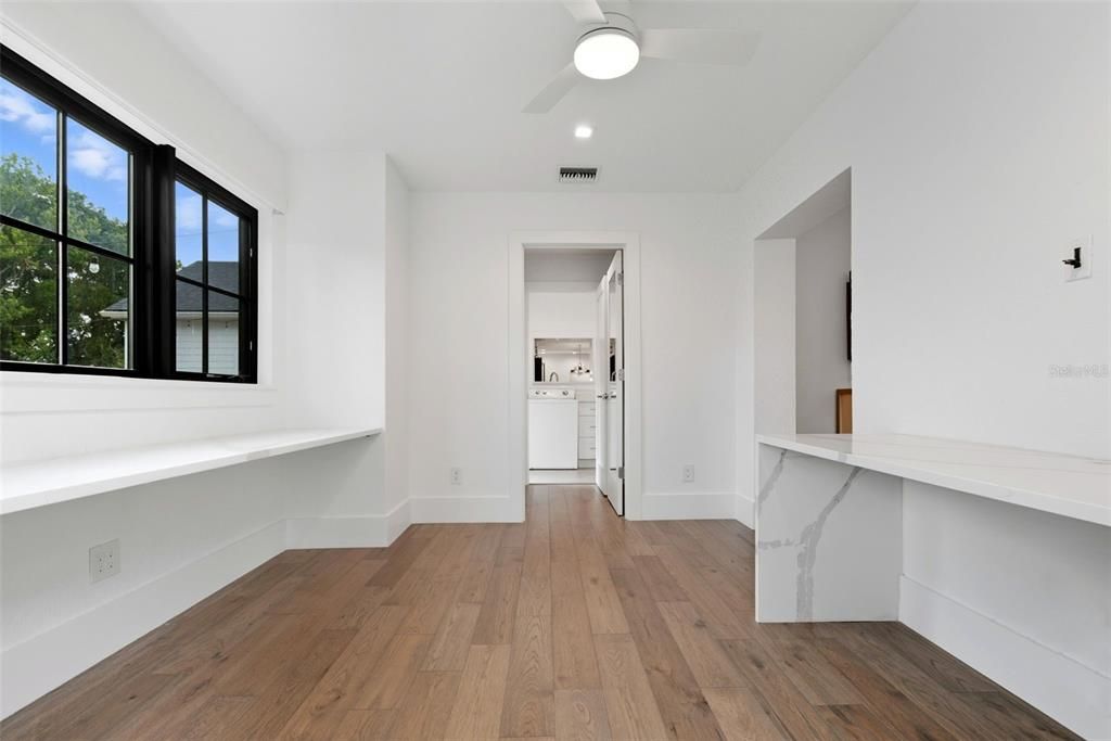 待售: $1,159,000 (4 贝兹, 2 浴室, 2745 平方英尺)