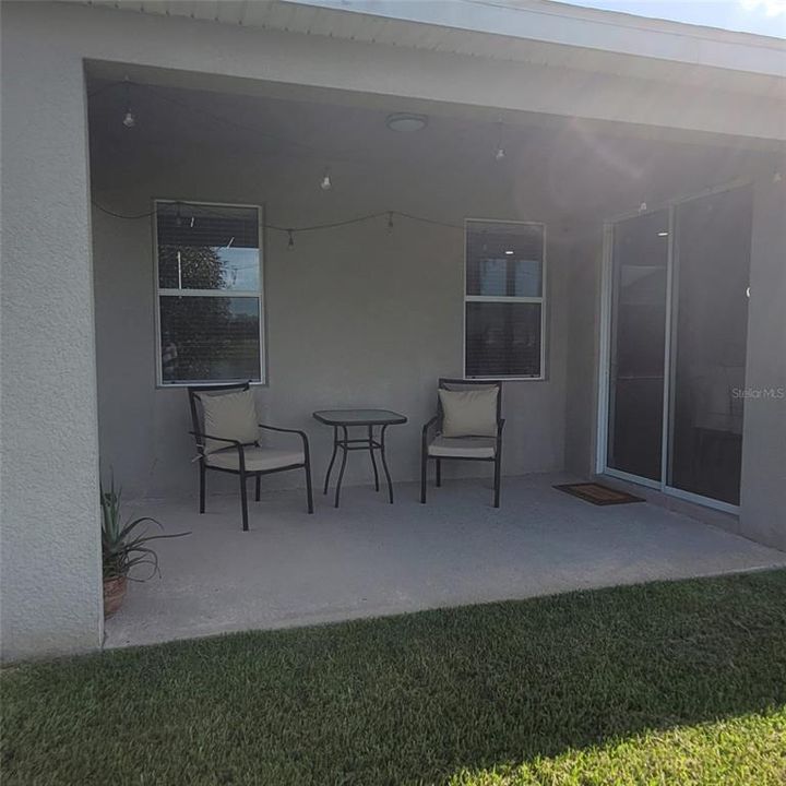 For Rent: $3,200 (3 beds, 2 baths, 1737 Square Feet)