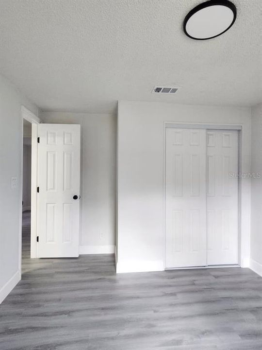 For Sale: $269,900 (3 beds, 2 baths, 1679 Square Feet)