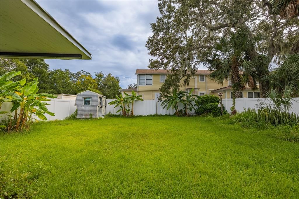 На продажу: $200,000 (3 спален, 1 ванн, 1108 Квадратных фут)